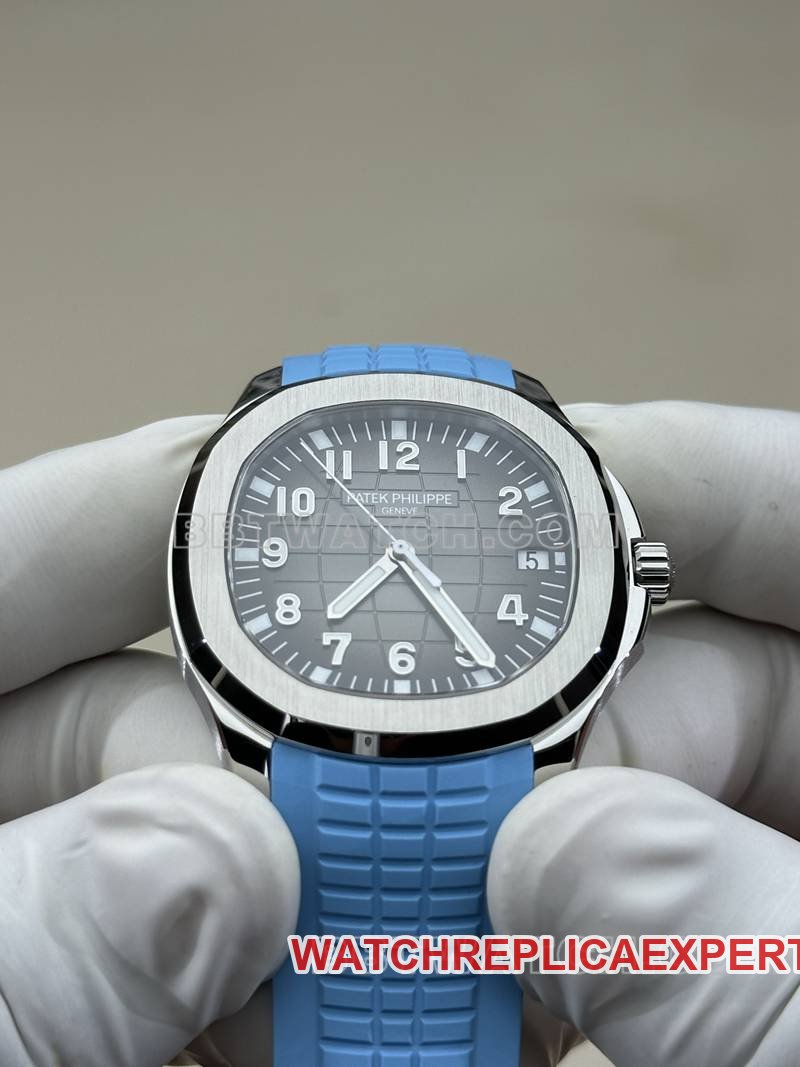 Patek Philippe super clone watch BBF factory grenade black dial blue rubber model 5167Afront live photo