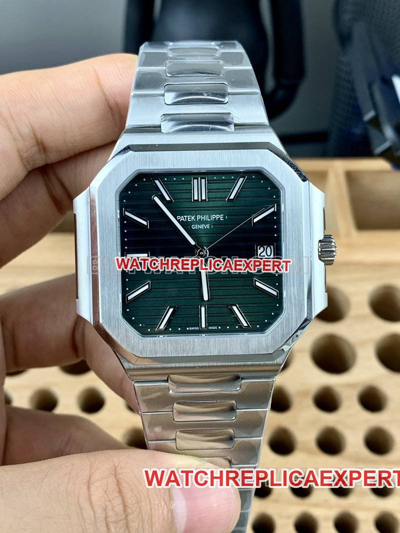 Patek Philippe 1:1 Replik-Uhr PPF PPF Factory Cubitus grünes Zifferblatt 45 mm mechanisches Stahlarmband Modell 5821 — detailed review and buying guide | Watch Replica Expert