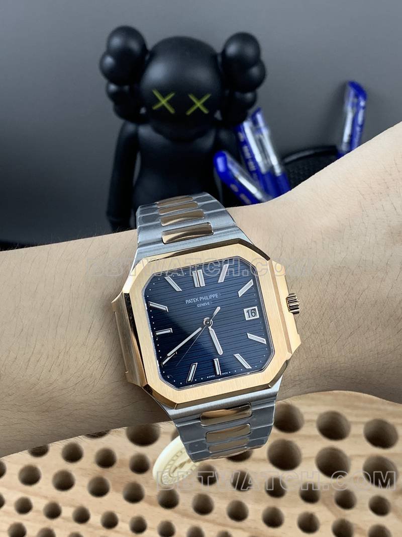 Patek Philippe best replica watch PPF FactoryCubitusblue dial45MM gold steel bracelet model 5821front live photo