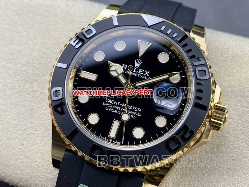 Super Clone 42mm ARF Factory Rolex Yacht-Master Mostrador Preto Caixa Dourada Pulseira de Borracha Mecânica — luxury replica watch guide | Watch Replica Expert
