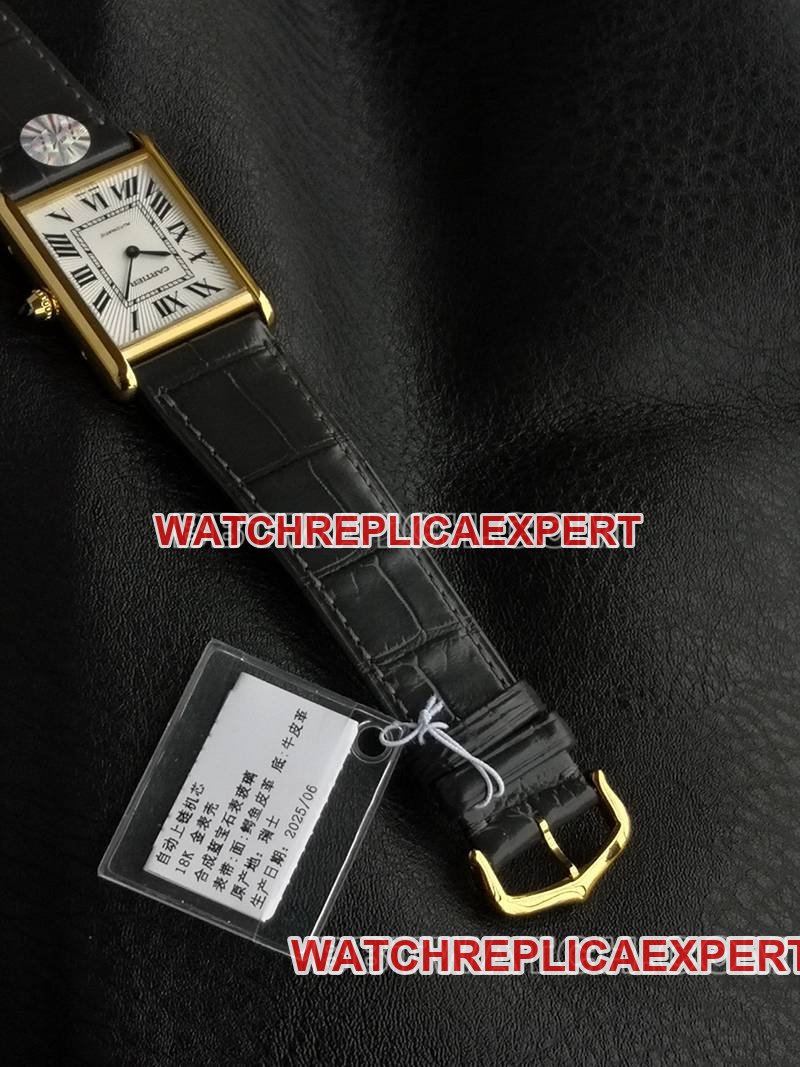 Cartier super clone watch F1 factory tank white dialyellow gold case 2899MCmovementleather strap model front live photo