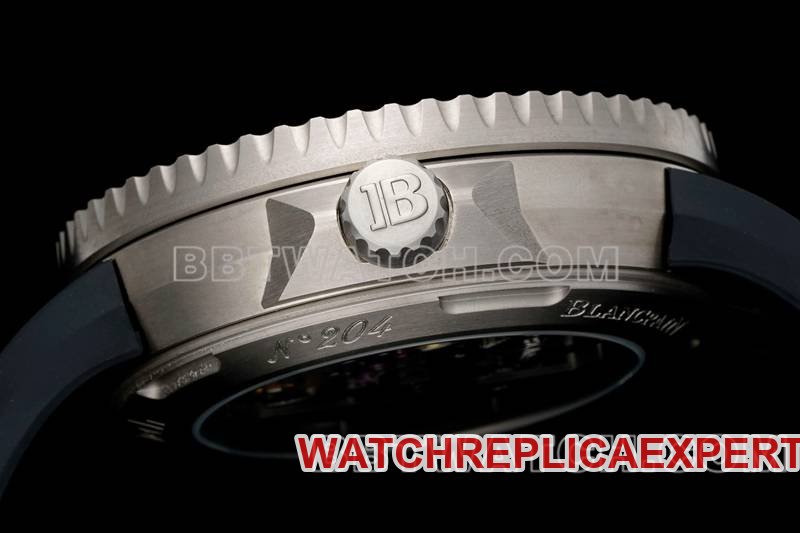 Blancpain super clone watch fifty fathoms black dial blue needle titanium mechanical black rubber model side live photo
