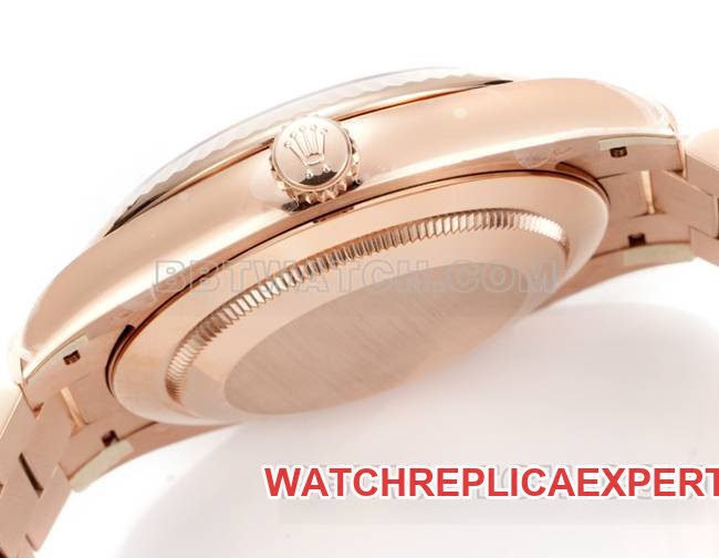 top-tier replica watch Rolexrose goldPPM factory Day-Date mechanical gradient brown dial Roman numerals side live photo