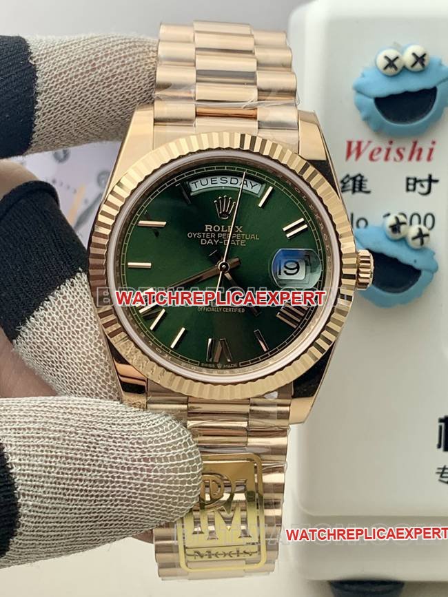 1:1 Réplica Rolex Rose Gold PPM Factory Day-Date Mecânico Mostrador Verde Algarismos Romanos — luxury replica watch guide | Watch Replica Expert