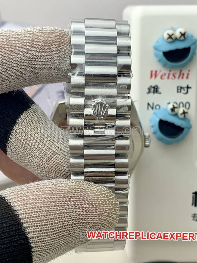 Best replica watch PPM factory blue black dial Roman numerals Rolex Day-Date mechanical braceletlive photos