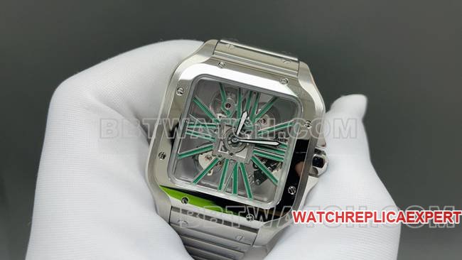 Best replica watch CartierMLF factory Santos green hollow disc mechanical front live photo