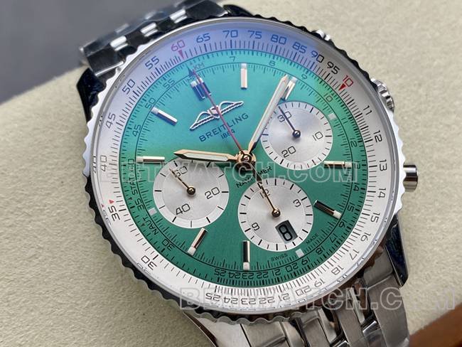 1:1replica watch BreitlingBLS factory aviation chronographgreen dialsteel bracelet front live photo