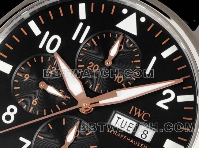 top-tier replica watch pilot TWS factory IWC black dial rubber model front live photo