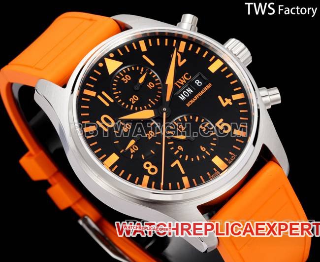 1:1replica watch pilot TWS factory IWC black dial orange rubber model front live photo