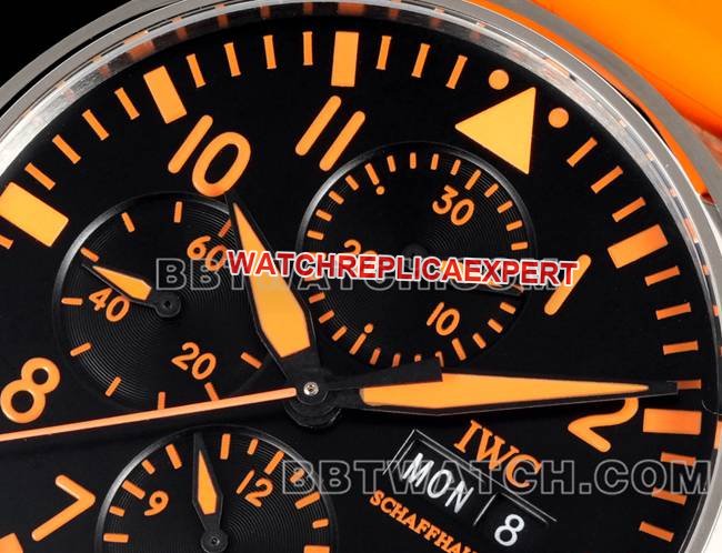 1:1replica watch pilot TWS factory IWC black dial orange rubber model front live photo
