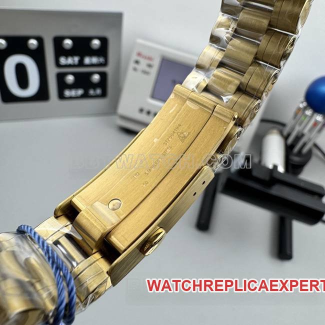 Best replica watch Speedmaster N1 factory Omega gold plate yellow goldsteel bracelet bracelet live photos