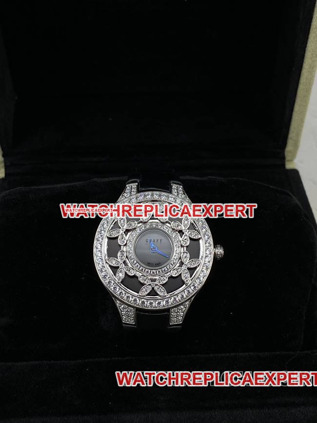 Reloj Super Clone Graf VCA Factory 33 mm Cristal de zafiro Movimiento de cuarzo con diamantes — luxury replica watch guide | Watch Replica Expert