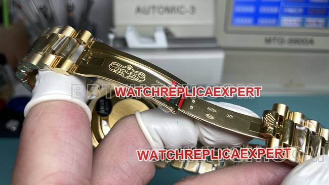 Best replica watch CBD factory RolexDay-Date3255 mechanical black dial40mmclasplive photos