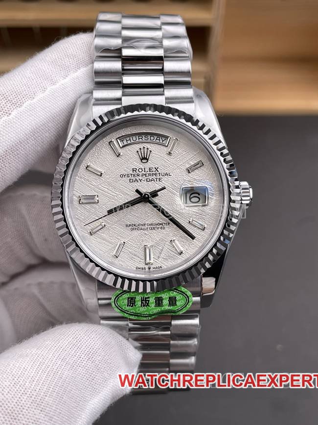 Super clone watch CBD factory RolexDay-Date3255 mechanical meteorite disc 40mmfront live photo