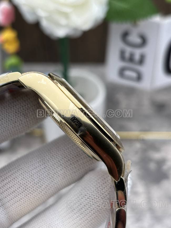 Super clone watch Daytona gold plate CBD factory Rolexyellow gold4131 mechanical side live photo
