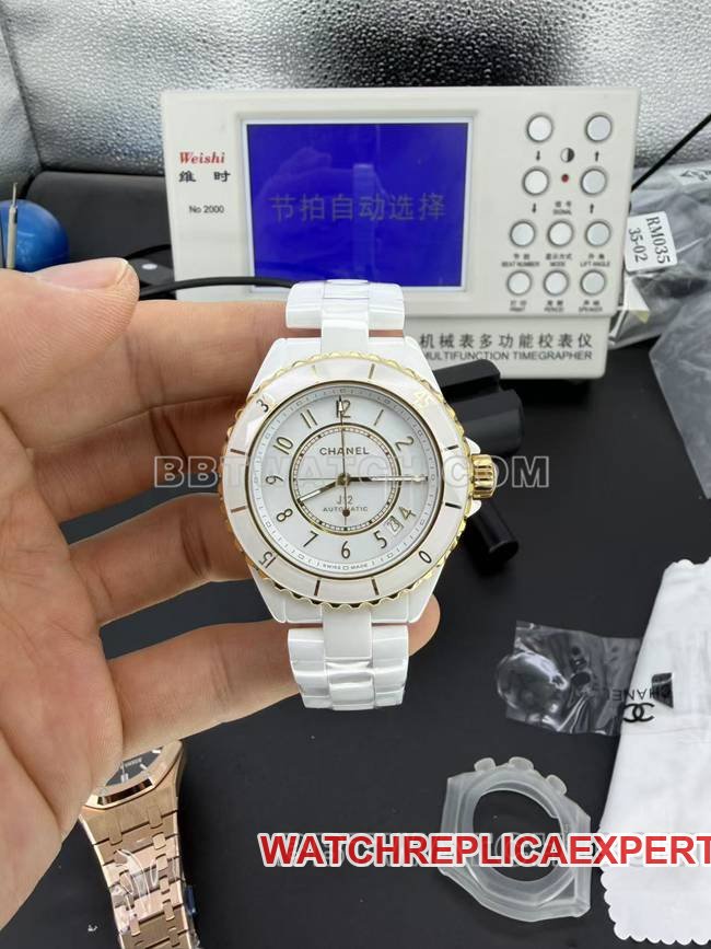 1:1 Nachbildung der mechanischen Uhr Chanel BV Factory mit 38 mm weißem Zifferblatt und elegantem zweifarbigem Design — detailed review and buying guide | Watch Replica Expert