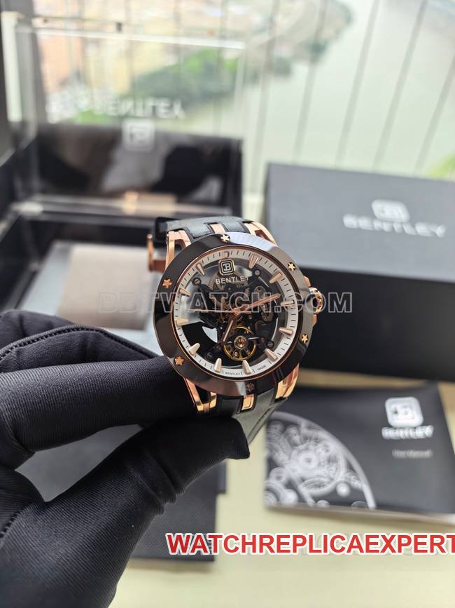 best replica watch bentley BL-62 pinnacle black rubber braceletfront live photo