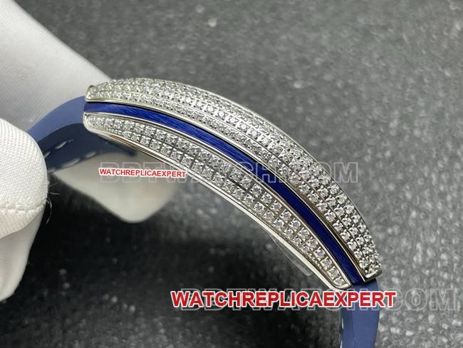 Frank Muller Super Clone Watch ABF Factory V45 Diamond Disc Diamond Case Blue Leather Braceletside Live Photo