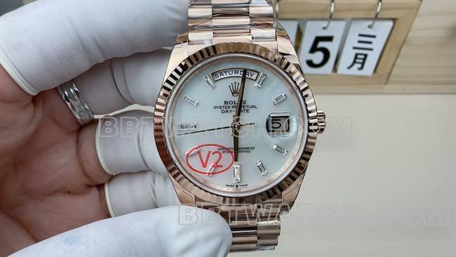 VS VS Factory Rolex Day-Date Cadran en nacre Bracelet en acier or rose Montre Super Clone — detailed review and buying guide | Watch Replica Expert