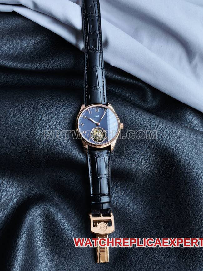 IWC Portugieser Rose Gold Blue Dial Tourbillon 42mm TUR Réplica de relógio de fábrica — detailed review and buying guide | Watch Replica Expert