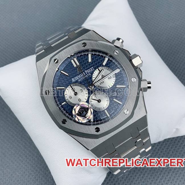 top-tier replica watch Royal OakAPS factory Audemars Piguetblue dial26331front live photo