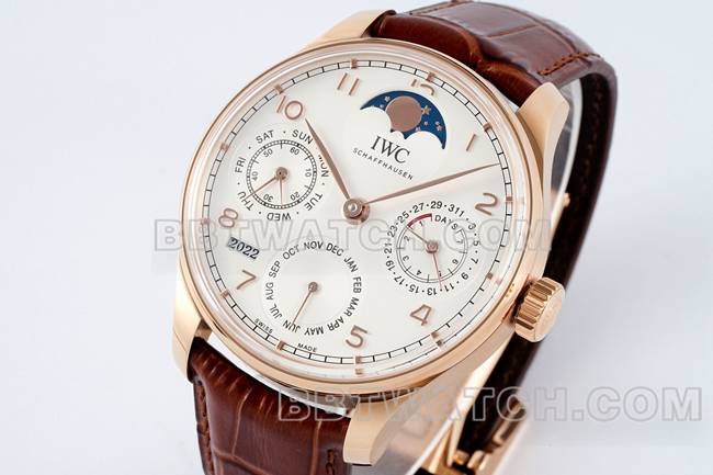 Super clone watch APS factory Portugal IWC perpetual calendar white dialrose goldfront live photo