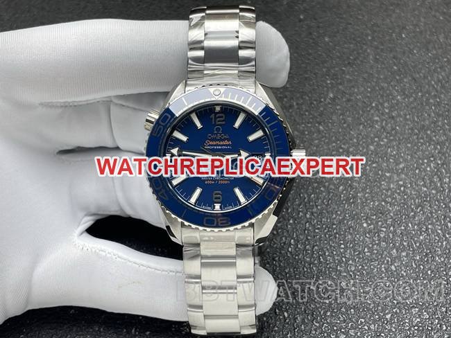 Réplica de relógio de primeira linha VS Factory Seamaster Blue Dial 8800 Mecânico 39,5 mm com moldura de cerâmica branca — luxury replica watch guide | Watch Replica Expert