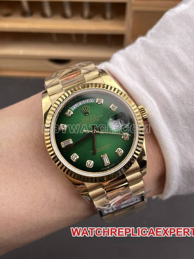 1:1replica watch QF factory Day-DateRolex smoked green dialyellow gold2836 mechanical 36mm wear live photos