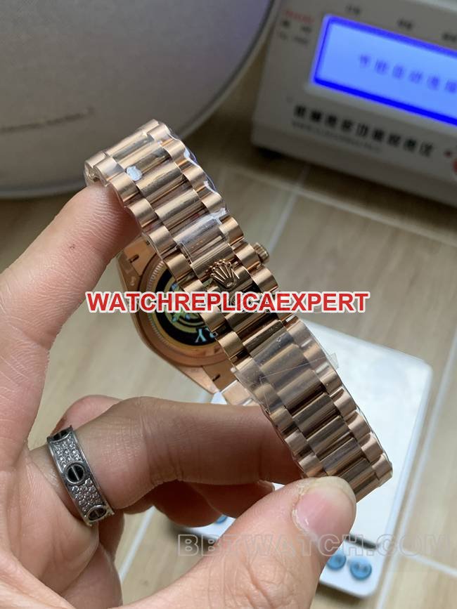 Best replica watch QF factory Day-DateRolex ice blue dialrose gold2836 mechanical 36mmbraceletlive photos
