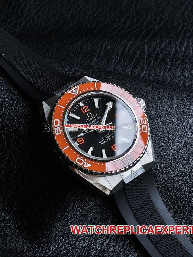 Super clone watch VS FactorySeamaster 600m black dial orange bezel black braceletfront live photo