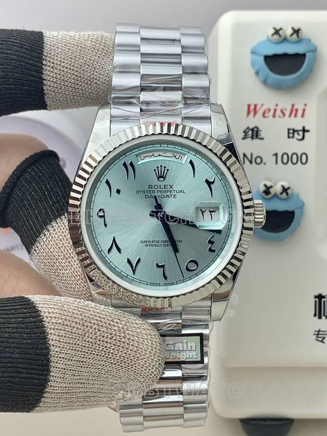 QF Factory Rolex 40 mm Day-Date Ice Blue Dial com escala de tempo do Oriente Médio e construção de aumento de peso de 185,5 g — luxury replica watch guide | Watch Replica Expert