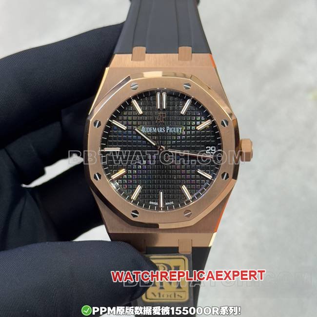 Audemars Piguet Royal Oak 15500 mostrador preto com pulseira de borracha em ouro rosa PPM Factory Super Clone Watch — luxury replica watch guide | Watch Replica Expert