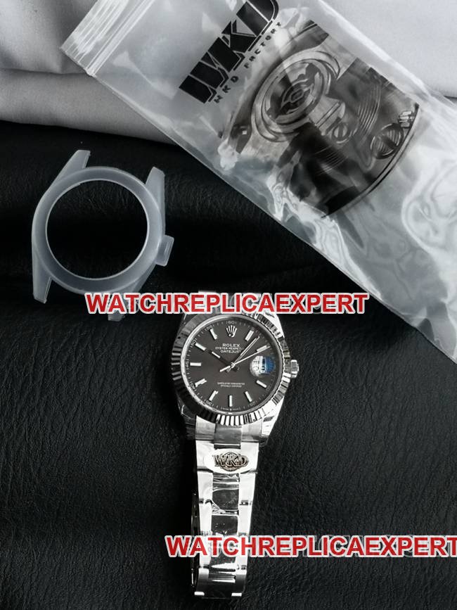 WKD Factory Best Replica Watch Log Diary Rolex 41mm Gray Dial 126331 Front Real Shot