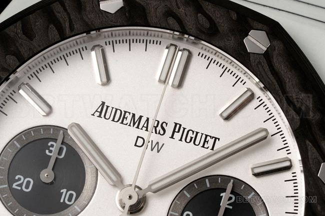 1:1replica watch Diw factory Royal OakAudemars Piguetwhite dialchronograph mechanical front live photo