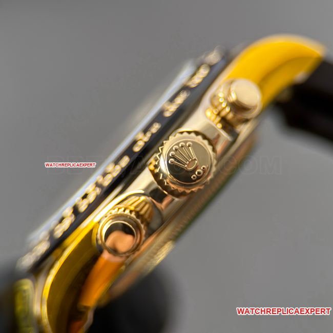 Best replica watch DaytonaCBD factory Rolex gold case champagne color dial 4130side live photo