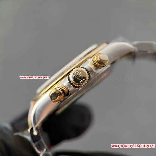 CBD Factory Daytona super clone watch Rolexblack dial gold steel bracelet4130side live photo