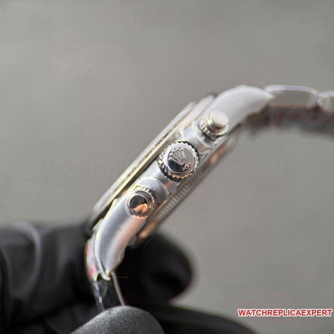 CBD Factory Daytona1:1replica watch Rolexwhite gold Le Mans black dial4132side live photo