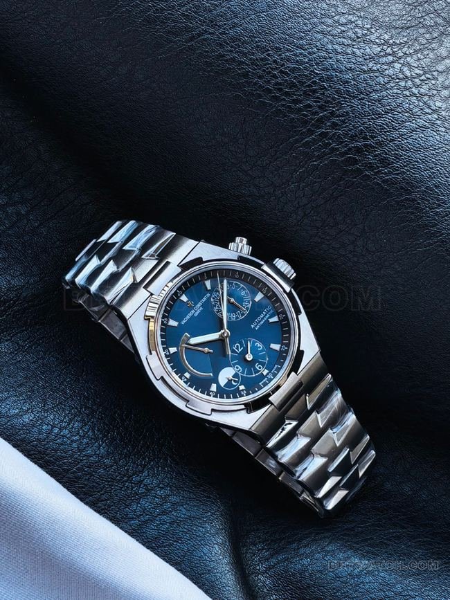 The best replica watch KR factory Vacheron Constantin travels all over the world blue dial47450front live photo