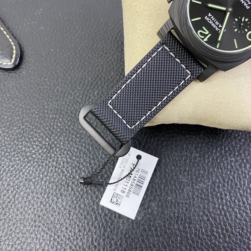 Replica watch Paneraipam1118lume tasting clasp picture