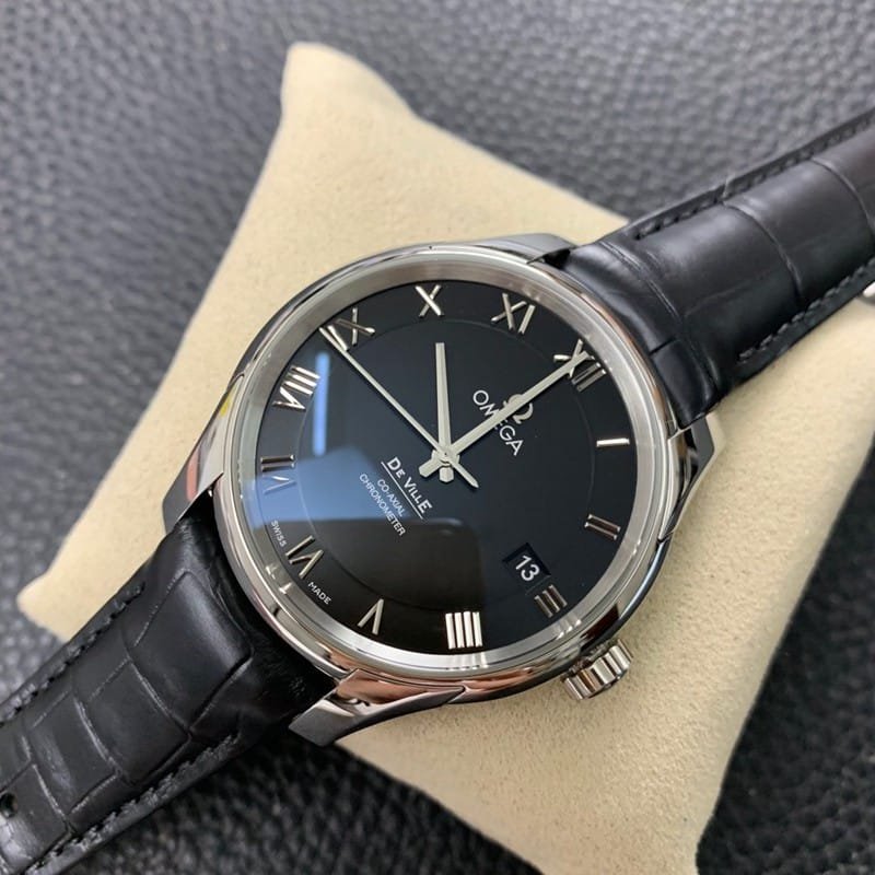 Omegareplica watch vs factory De Ville series 8500movement crocodile leather high quality front view
