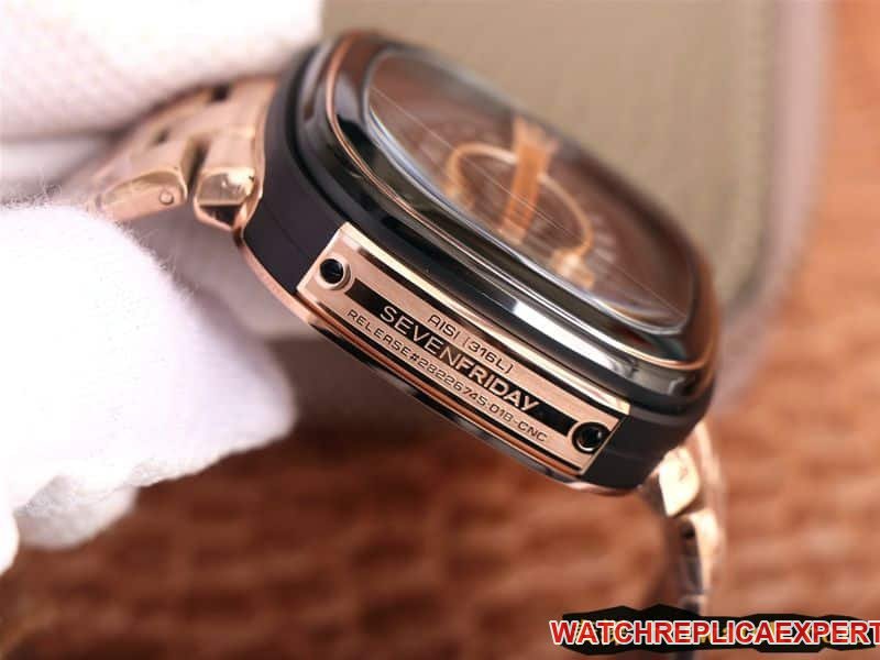 Seven day display five replica watch SEVENFRIDAY/automatic movementmen's watch Swiss steel bracelet large dialrose gold color side view