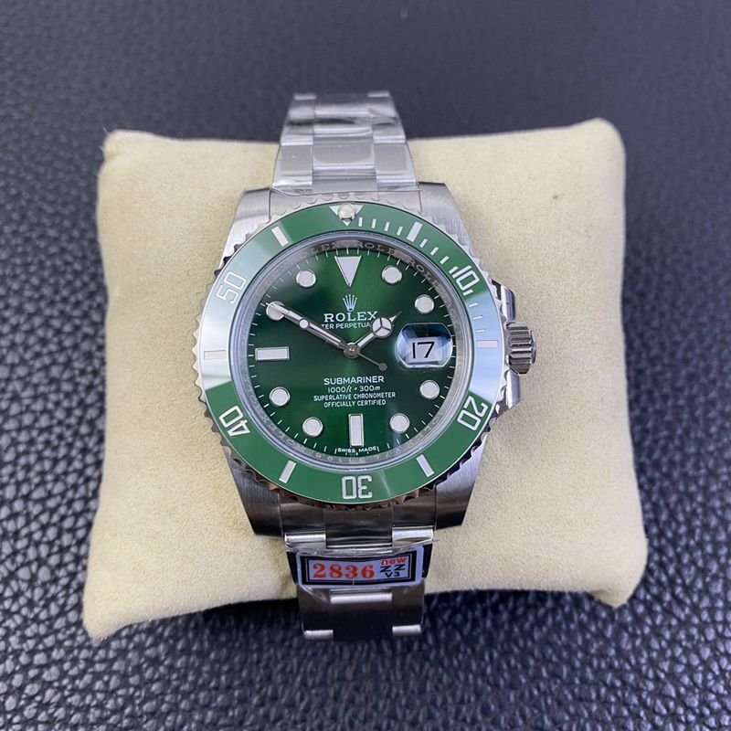 Rolex Starbucks Submariner V3 Edition replica watch front view