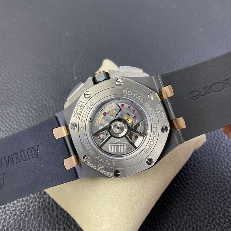 Audemars PiguetRoyal Oak offshore 26415CEchronograph series replica watch movement picture