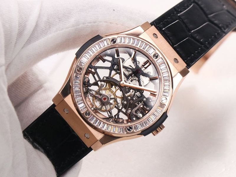 Hublot high-quality replica watch (Hublot) CLASSIC FUSION series tourbillon watch front view