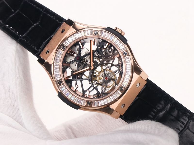 Hublot high-quality replica watch (Hublot) CLASSIC FUSION series tourbillon watch front view