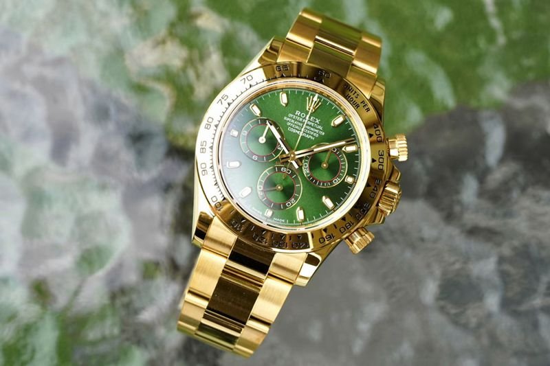 Rolex high-quality replica watch Cosmograph Daytona all gold series watch front view