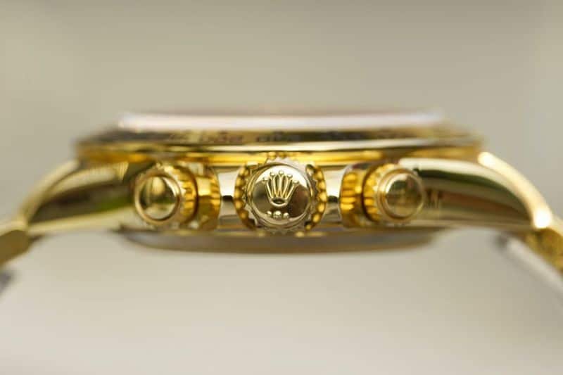 Rolex high-quality replica watch Cosmograph Daytona all gold series watch side view