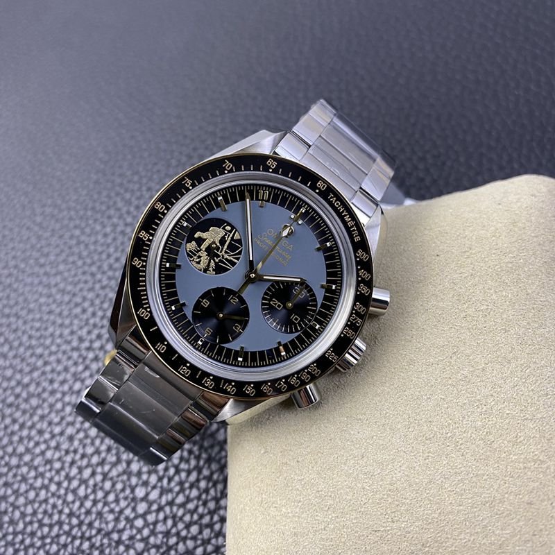 OM factory Omega super clone watches Speedmaster Apollo 11 domineering men's mechanical watch front view