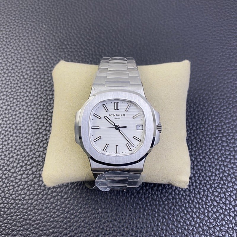 Patek Philippe 3K Fábrica Esportes Masculinos Elegantes 1:1 Super A Fine Imitação Relógio Prata Placa Branca Nautilus Pulseira de Aço Modelo 5711/1A-011 — luxury replica watch guide | Watch Replica Expert