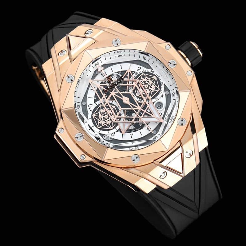 HublotHublothigh-quality replica watch new BigBangSangBleuII tattoo men's mechanical watch front view